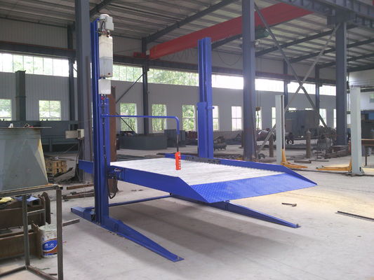 qualidade  Two Column Hydraulic Parking Lift 2700kg Hydraulic Stack Parking System fábrica